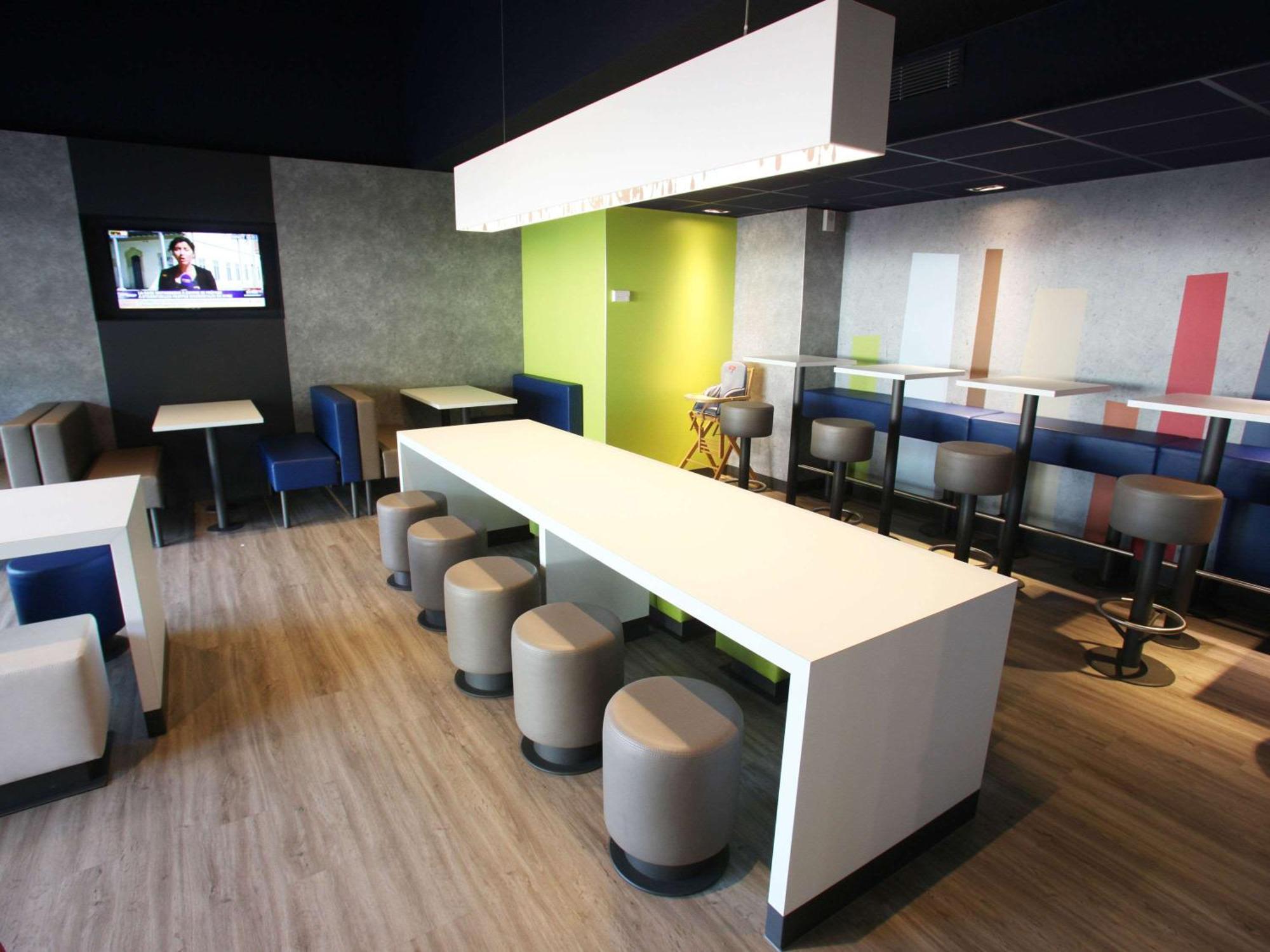Ibis Budget Nantes Sainte Luce - Hotel Renove Bagian luar foto