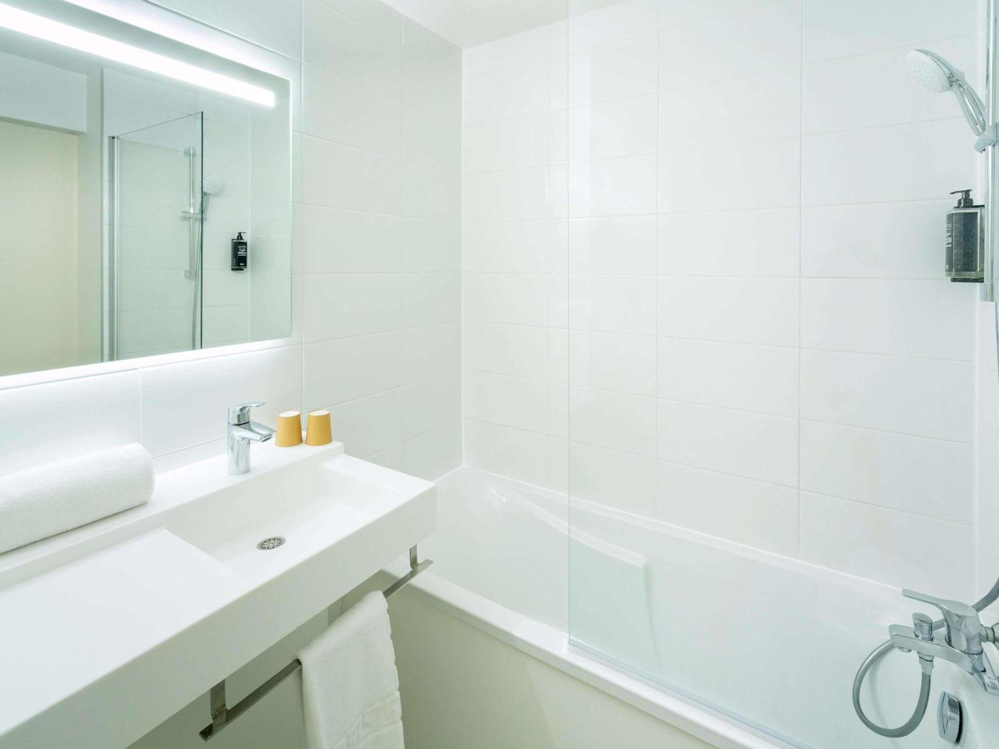 Ibis Budget Nantes Sainte Luce - Hotel Renove Bagian luar foto